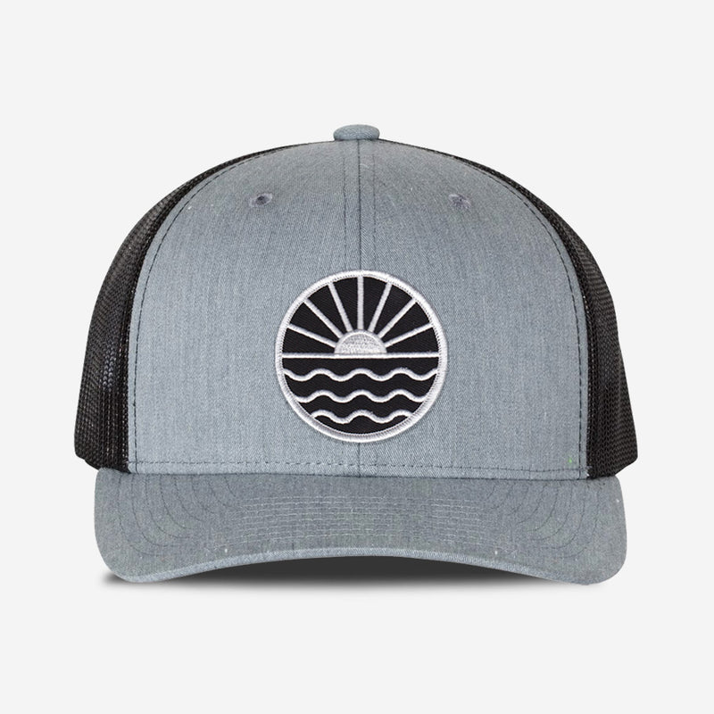 Sun Wave Trucker Hat - Grey/Black